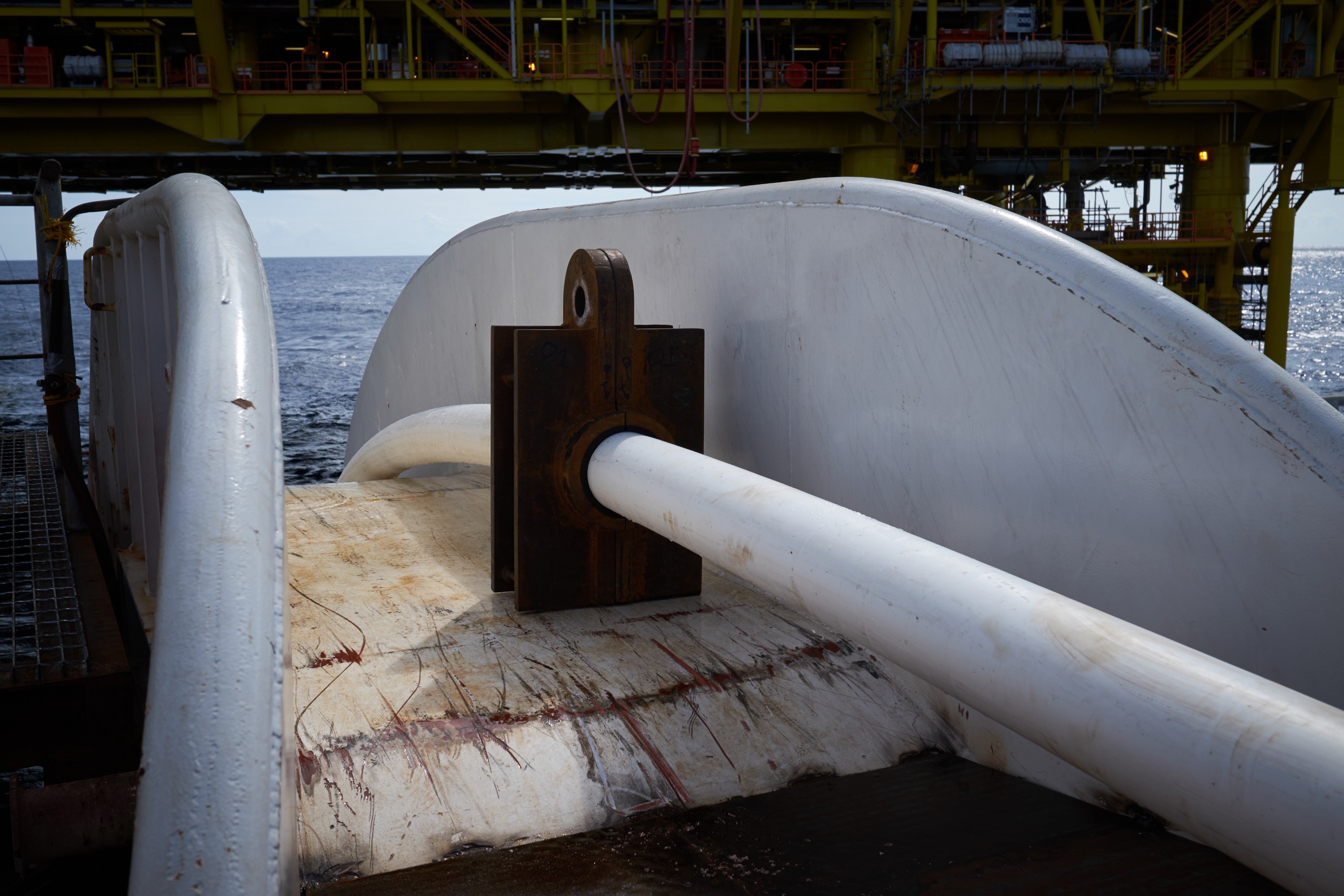 Offshore flexible pipelines for high pressure applications