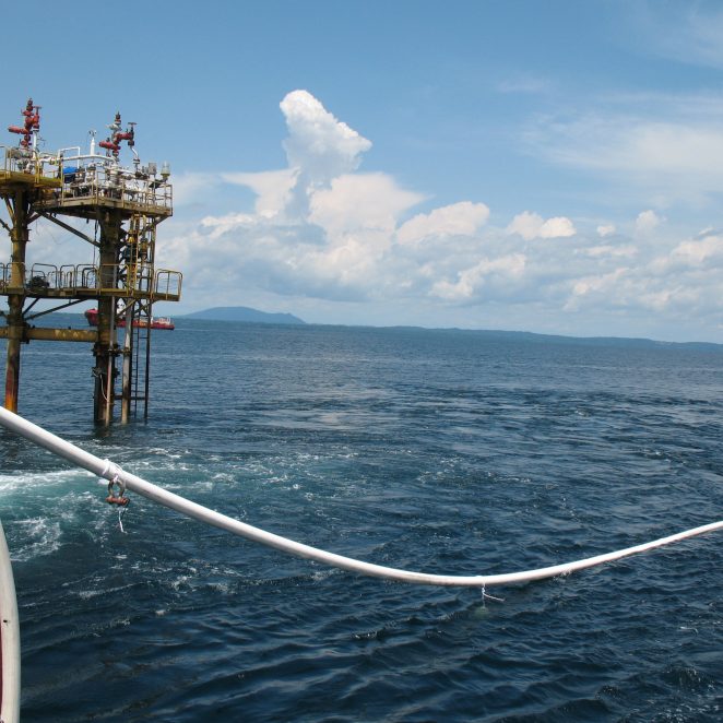 Offshore flexible pipelines for high pressure applications
